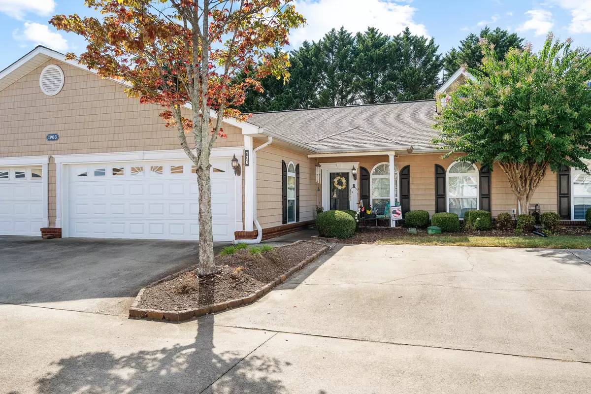 Dalton, GA 30721,1903 Middle Summit DR
