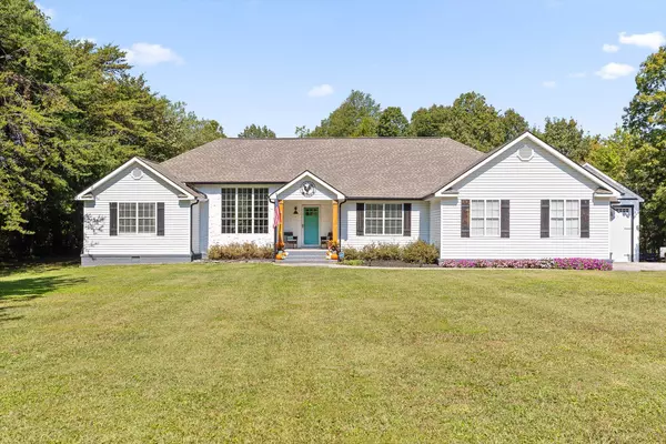 1218 Montlake RD, Soddy Daisy, TN 37379