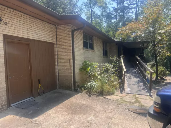 Chattanooga, TN 37411,3621 Glendon Dr