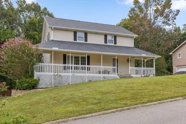 Ooltewah, TN 37363,6912 Benwood DR