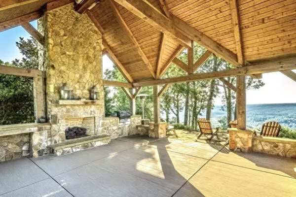 Lookout Mountain, GA 30750,99 Brow Wood LN