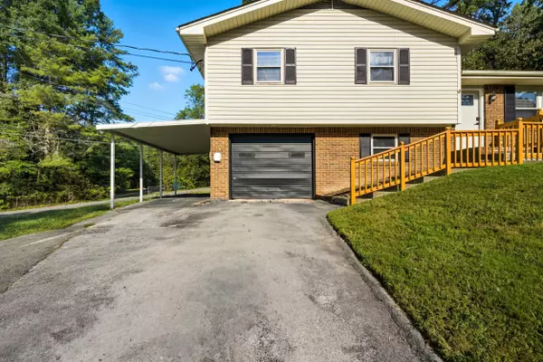 Hixson, TN 37343,8357 Randall CT