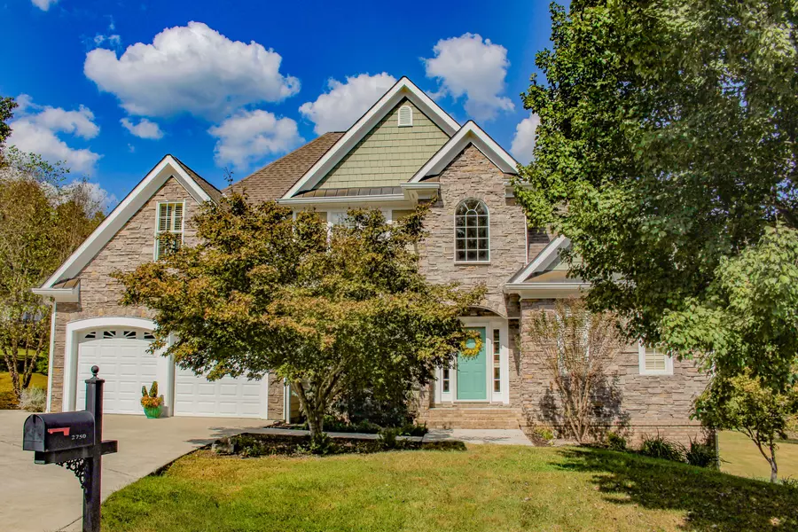 2750 Red Oak DR, Cleveland, TN 37312