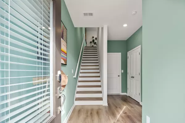 Chattanooga, TN 37419,4182 Asbury Oak LN