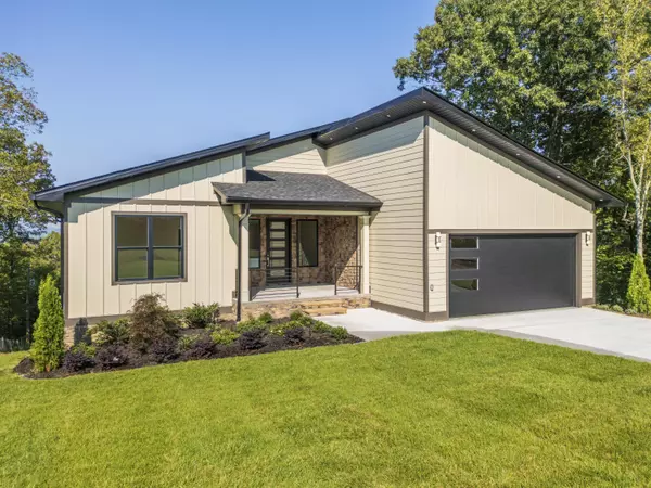 1015 Panorama DR, Chattanooga, TN 37421