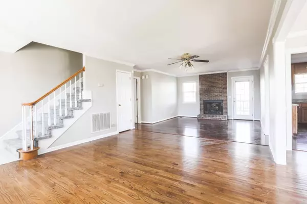 Chattanooga, TN 37421,2233 Peterson DR