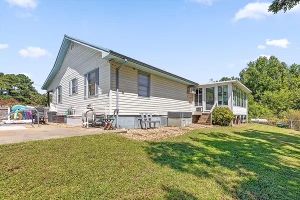 Chatsworth, GA 30705,164 Poteet RD