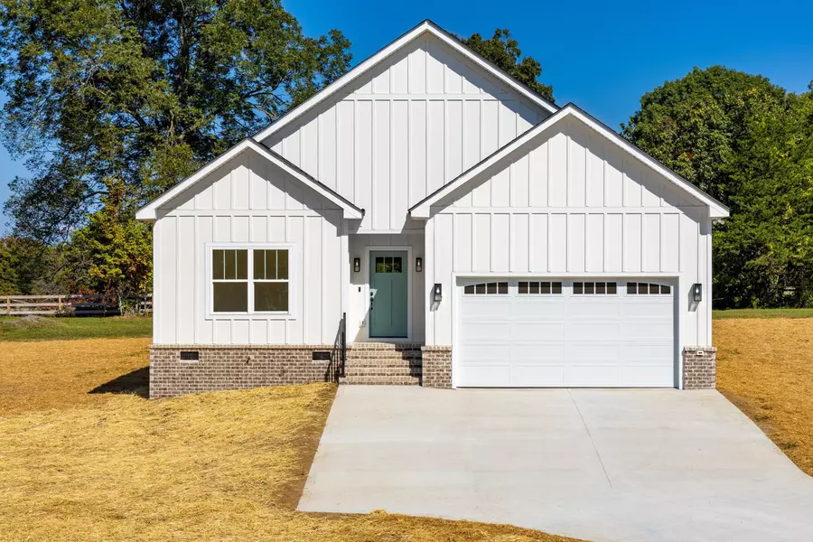 7155 Sawyer RD, Signal Mountain, TN 37377
