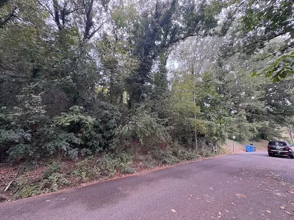 Chattanooga, TN 37404,2994 Donna LN