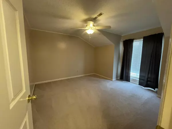 Chattanooga, TN 37421,2157 Vaden Village DR