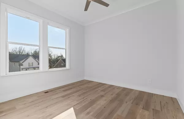 Apison, TN 37302,10541 Brainerd RD