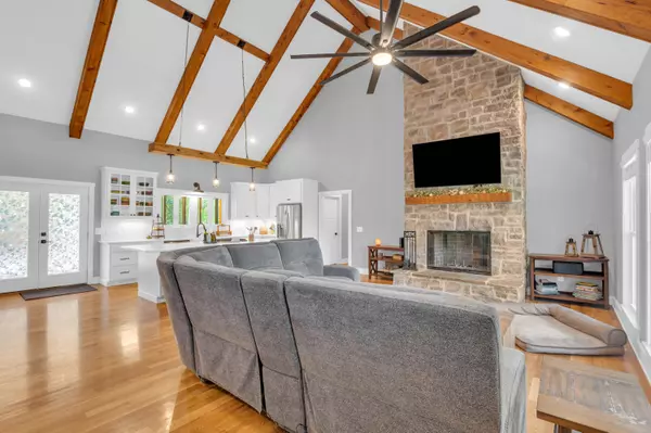 Georgetown, TN 37336,293 Kincannon LN