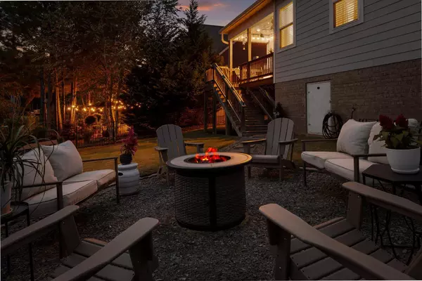 Chattanooga, TN 37416,4112 Zephyr LN