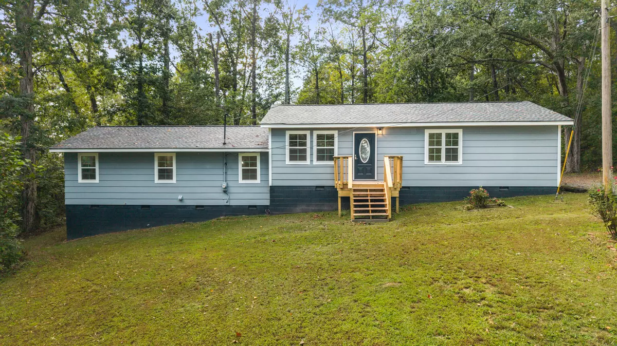 Dalton, GA 30721,279 Satterfield RD
