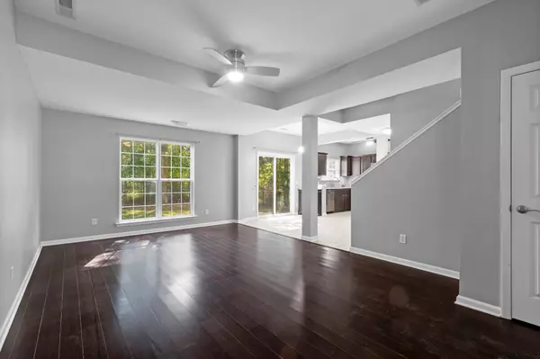 Chattanooga, TN 37421,7148 Arbor Leaf LN