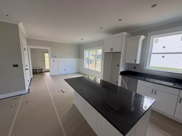 Chattanooga, TN 37421,7108 Old Cleveland PIKE