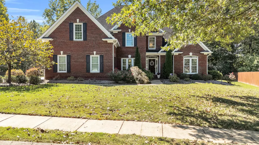 1977 Turnberry CIR, Hixson, TN 37343