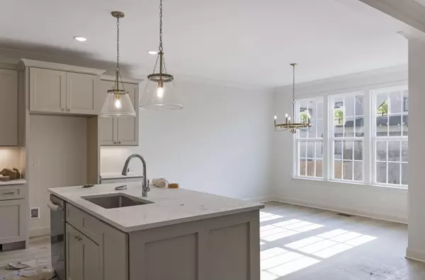 Chattanooga, TN 37412,6629 Dharma Loop