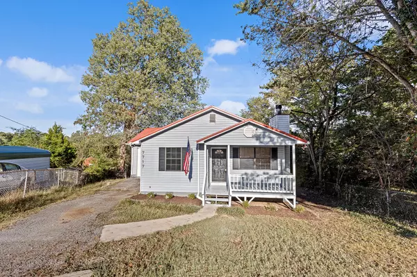 Chattanooga, TN 37416,7717 Hansley DR