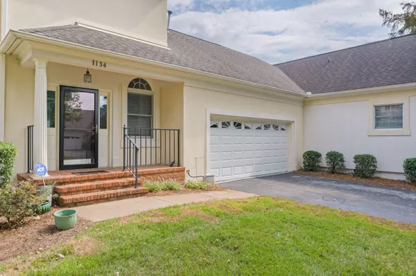 Chattanooga, TN 37405,1134 Constitution DR