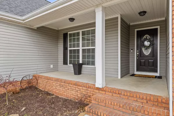 Ringgold, GA 30736,104 Kailors Cove CIR