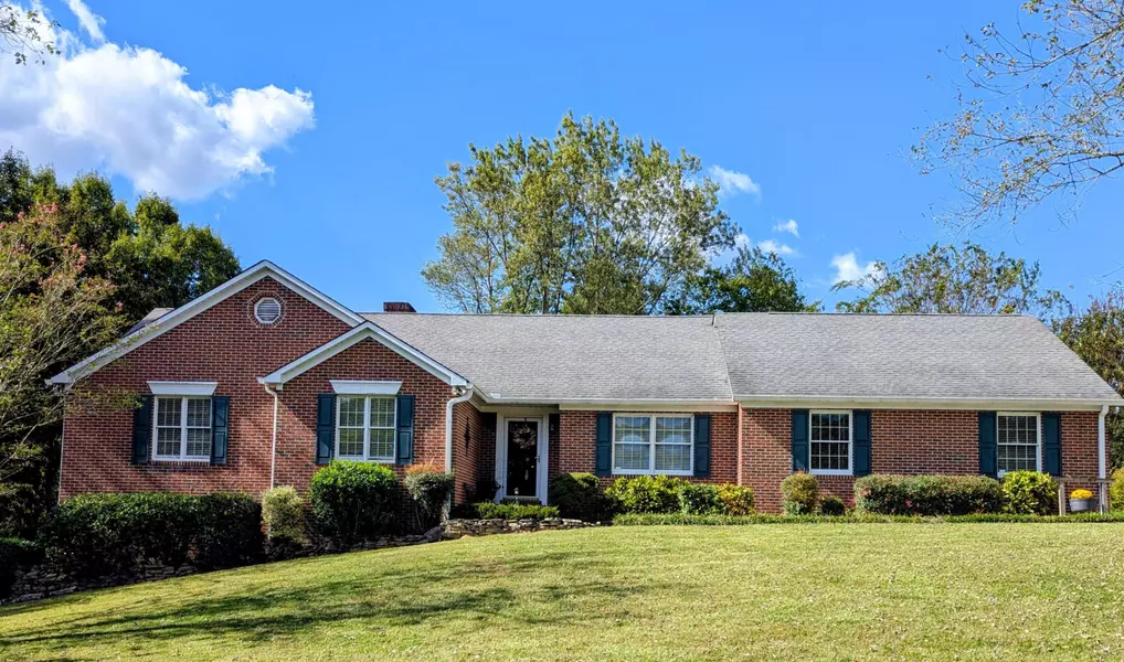 121 Bailey RD, Kingston, TN 37763