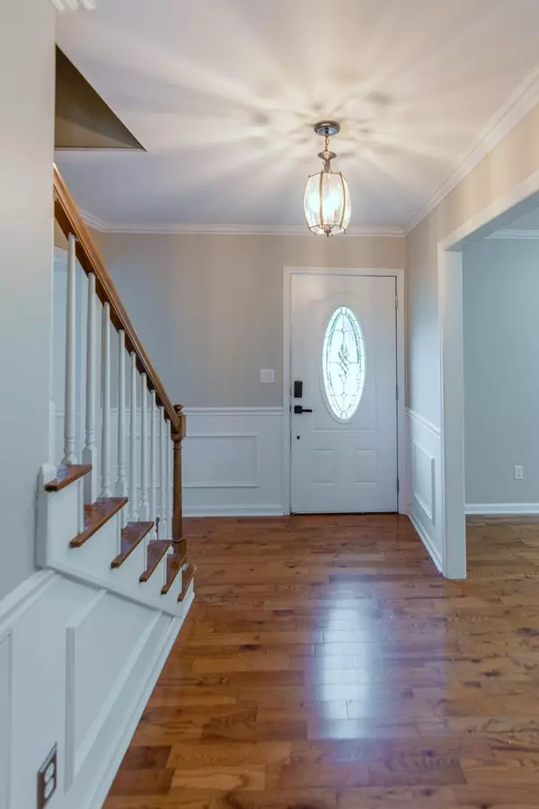 Chattanooga, TN 37421,9356 Charbar CIR