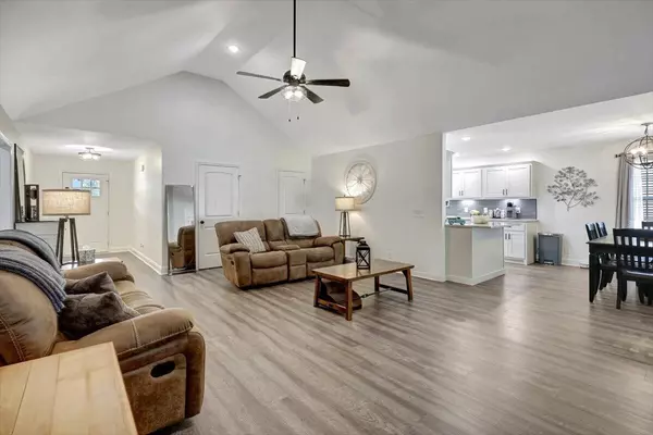 Dalton, GA 30721,3128 Crow RD