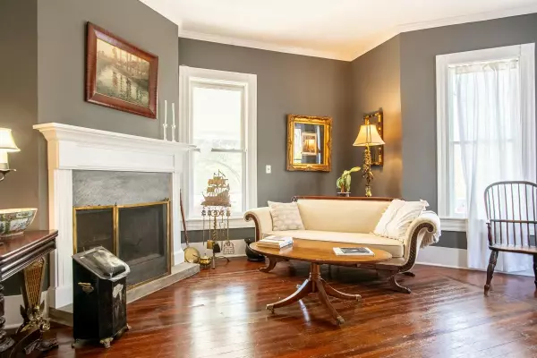 Lookout Mountain, TN 37350,105 Forrest AVE