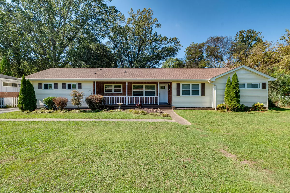 Chattanooga, TN 37412,4227 Belvoir DR