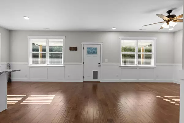 Chattanooga, TN 37405,537 Lullwater RD