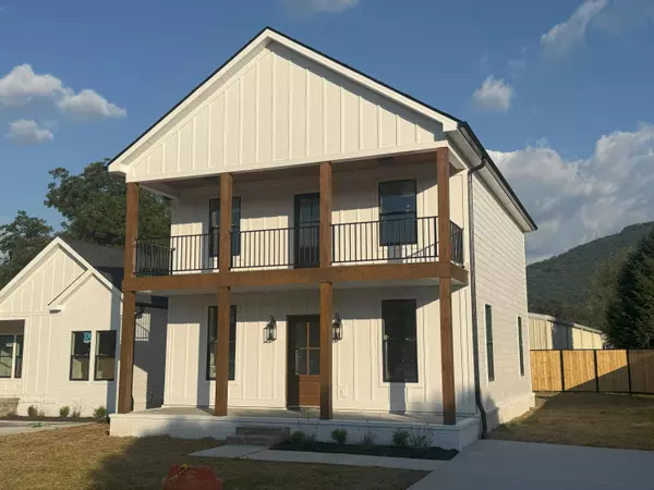 Chattanooga, TN 37419,106 Moss Ave AVE