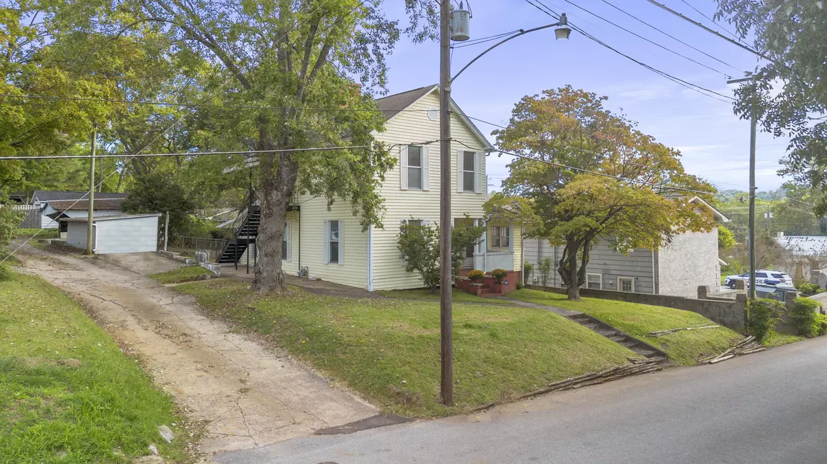 Sweetwater, TN 37874,166 Biggs Steet ST