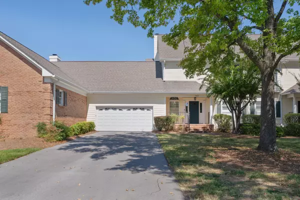 Chattanooga, TN 37405,1083 Constitution DR