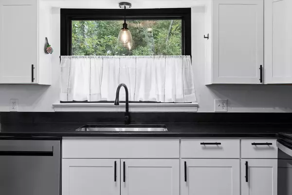 Chattanooga, TN 37412,5207 Weaver ST