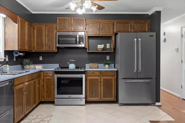 Cleveland, TN 37312,207 Singletree DR