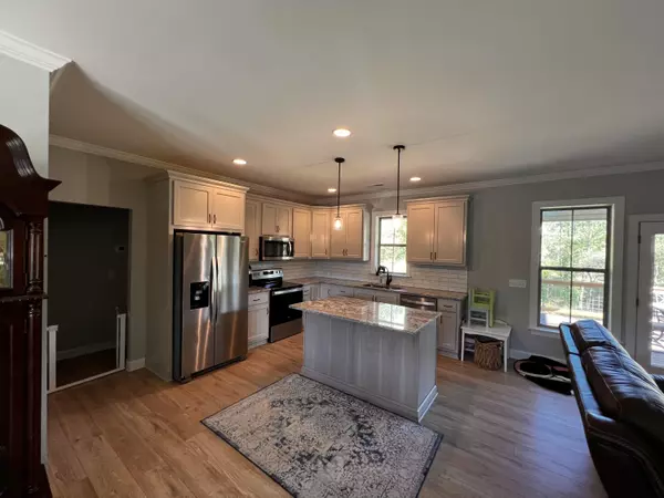 Charleston, TN 37310,795 Morgan RD