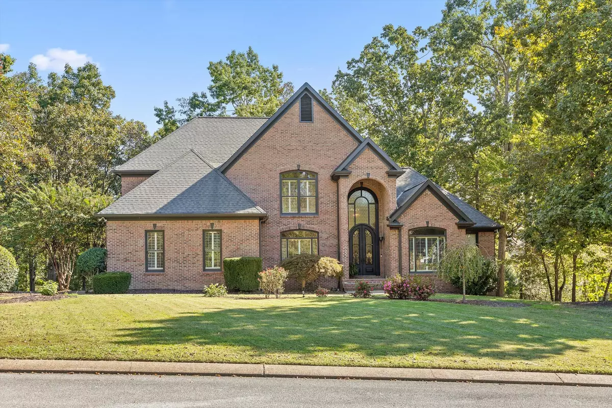 Chattanooga, TN 37421,9227 Hidden Mountain DR