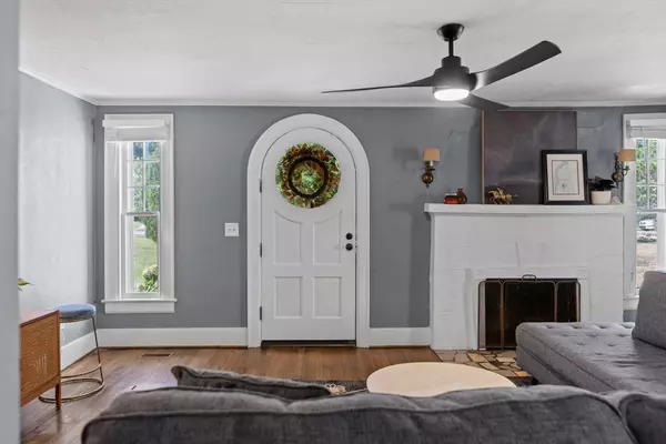 Chattanooga, TN 37421,1046 Givens RD