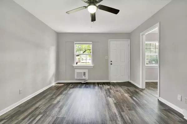 Chattanooga, TN 37411,207 Laws AVE