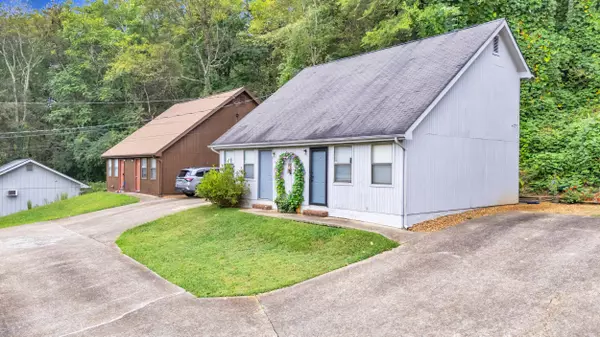 Chattanooga, TN 37405,911 Lullwater RD