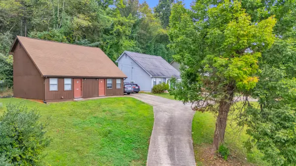 Chattanooga, TN 37405,911 Lullwater RD