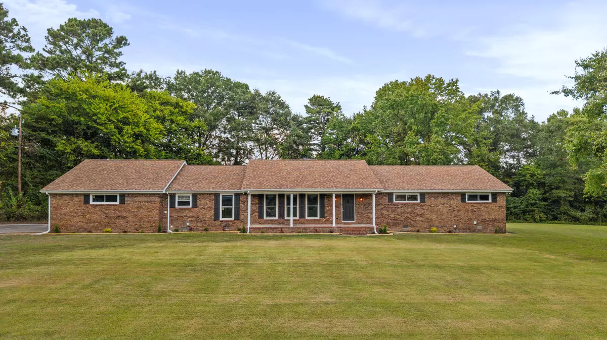 Dalton, GA 30720,1482 Mineral Springs RD