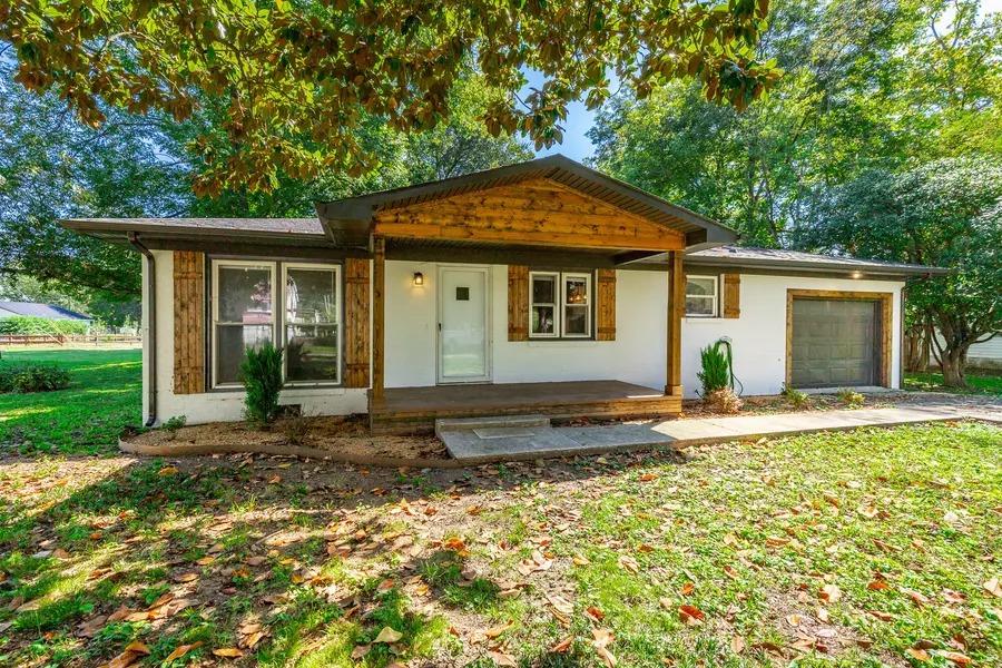 1807 Hamilton AVE, South Pittsburg, TN 37380