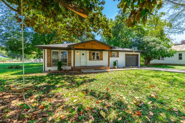 South Pittsburg, TN 37380,1807 Hamilton AVE