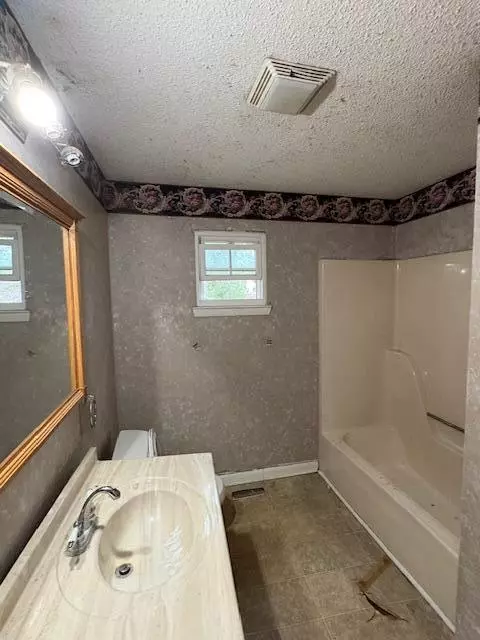 Fort Oglethorpe, GA 30742,4 Dogwood Drive DR