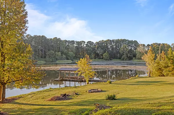 Kingston, TN 37763,278 Hood DR