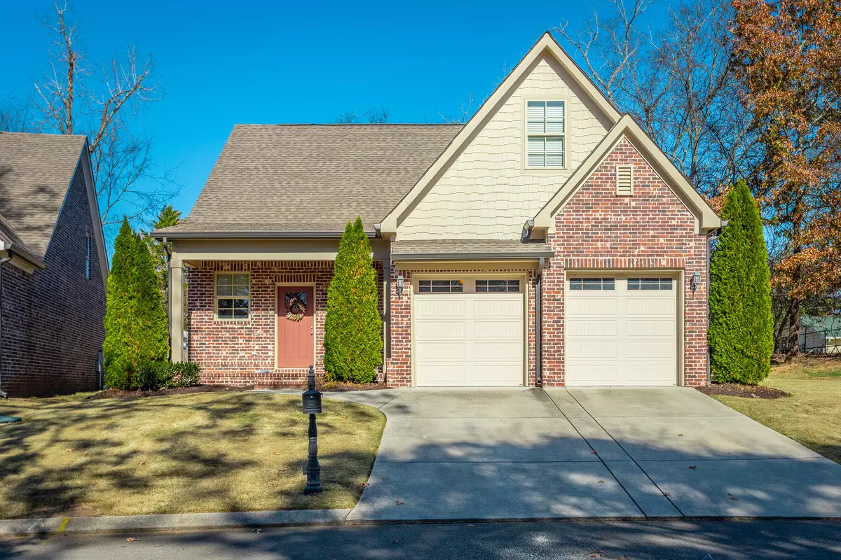 Ooltewah, TN 37363,8153 Double Eagle CT