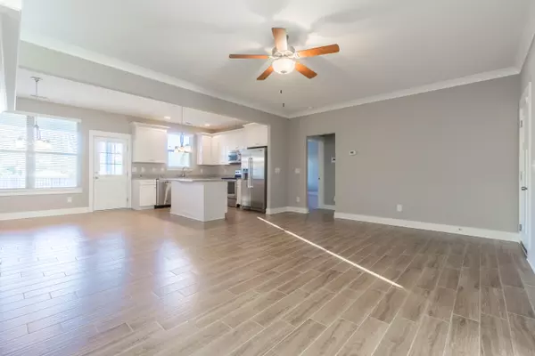 Ooltewah, TN 37363,8153 Double Eagle CT