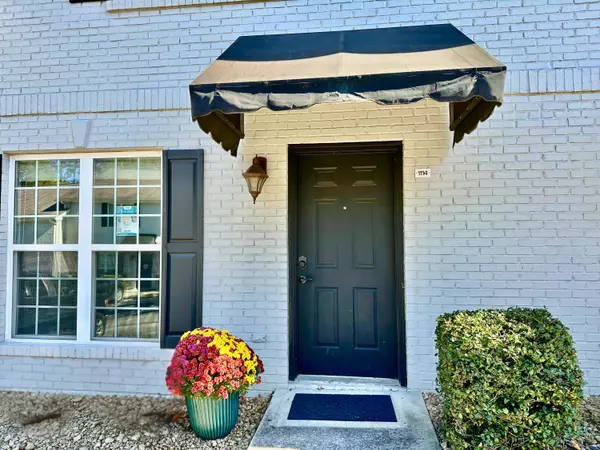 1114 Maple Tree LN, Chattanooga, TN 37421